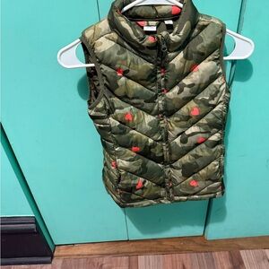 GAP Kids Camo Puffer Vest with Red Heart Accents